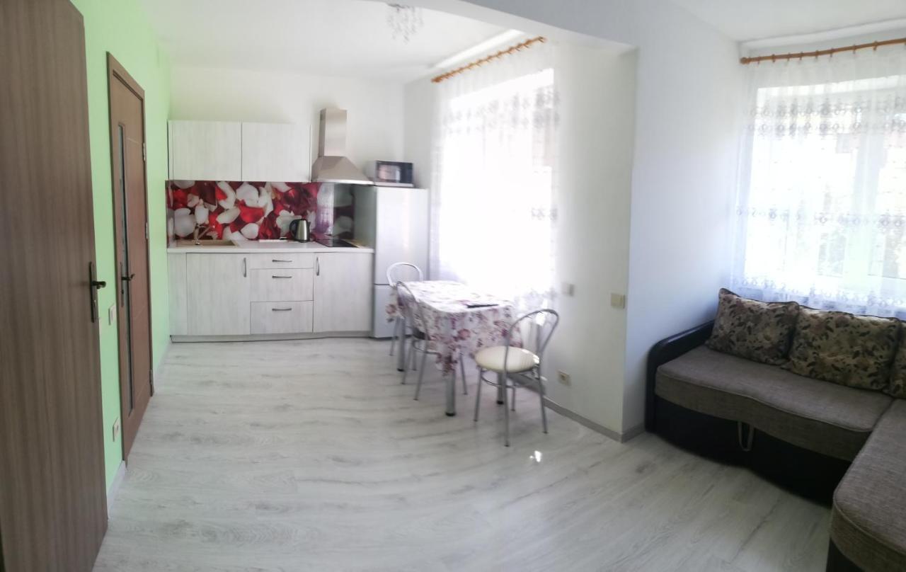 Butas Pas Agne Apartment Nida Ngoại thất bức ảnh